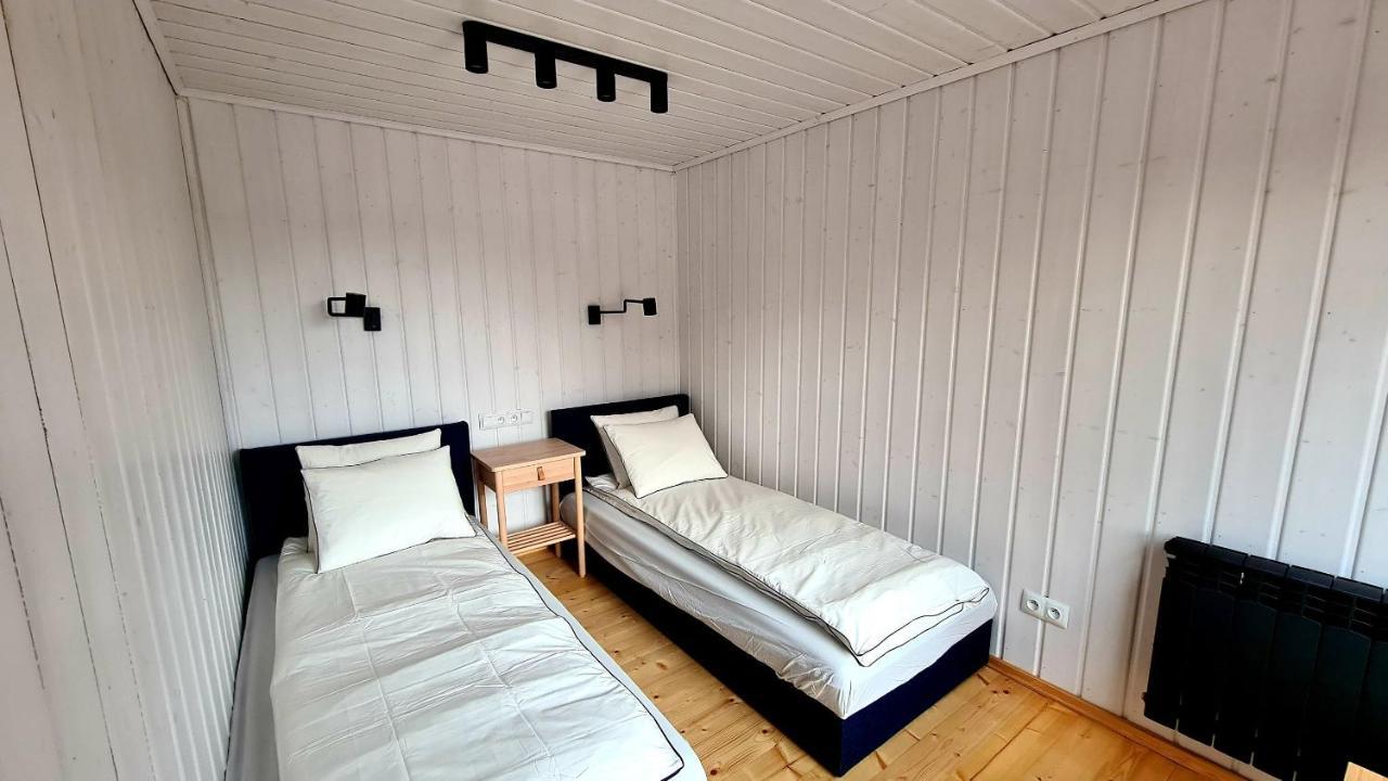 Oberza Pod Zlotym Prosiakiem Hotell Nieborów Exteriör bild