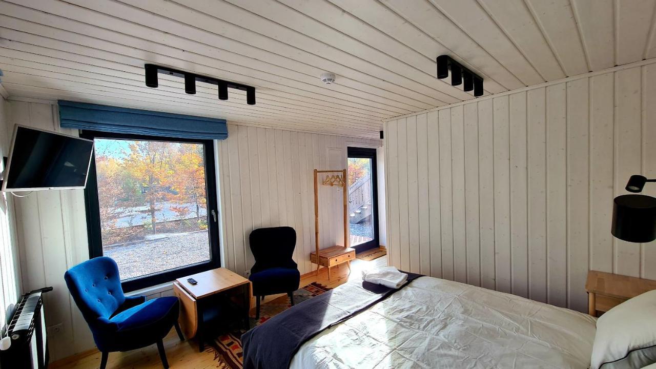 Oberza Pod Zlotym Prosiakiem Hotell Nieborów Exteriör bild