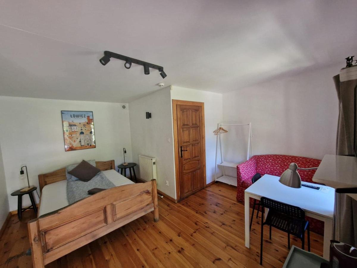 Oberza Pod Zlotym Prosiakiem Hotell Nieborów Exteriör bild