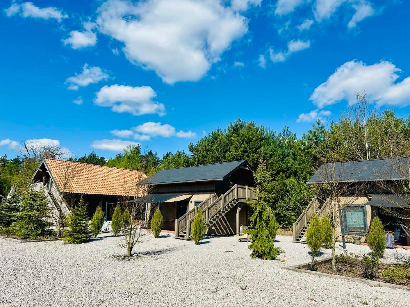 Oberza Pod Zlotym Prosiakiem Hotell Nieborów Exteriör bild
